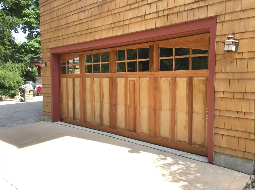 Specialty paint finishes in Avon Lake, Ohio including accent walls and custom details