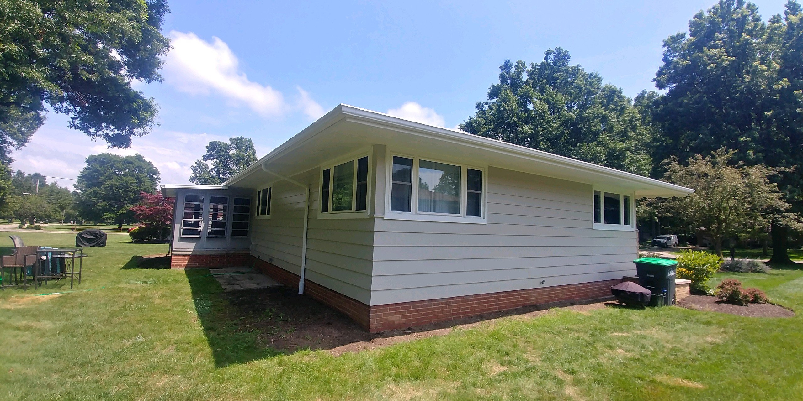 Beachwood's Premier Vinyl Siding Makeover