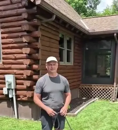 Freshly stained log home exterior in Northeast Ohio by Chagrin Falls Painting