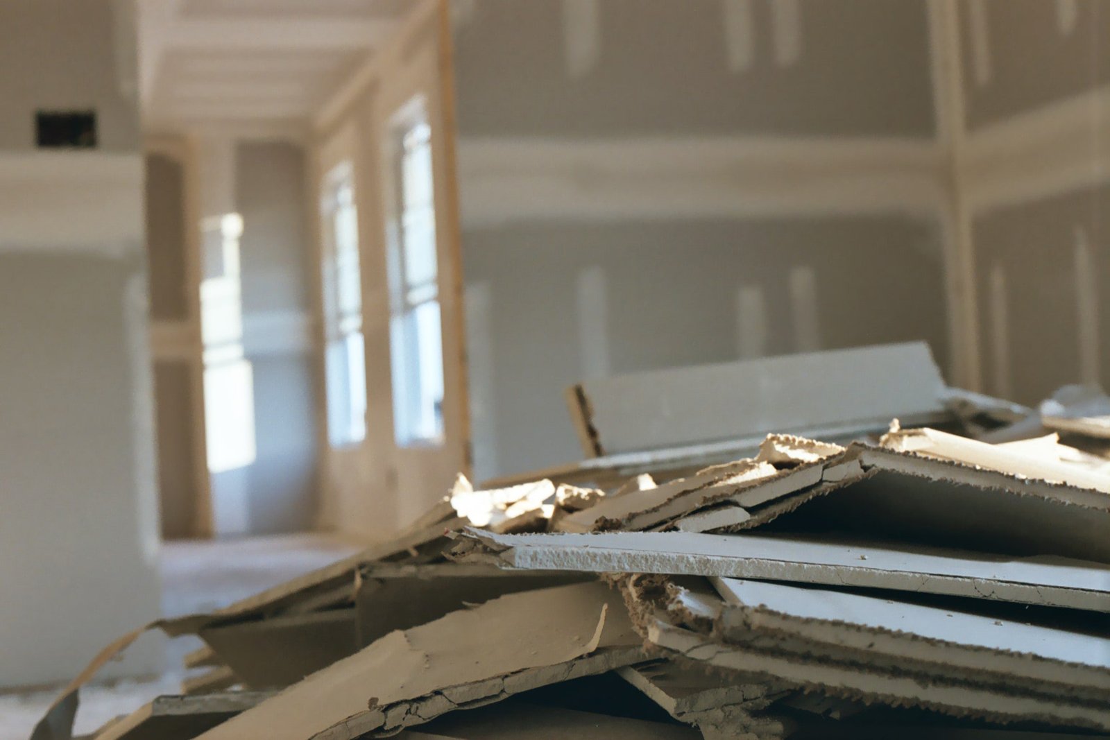 Beachwood, Ohio's Drywall Repair Specialists - Transforming Homes.