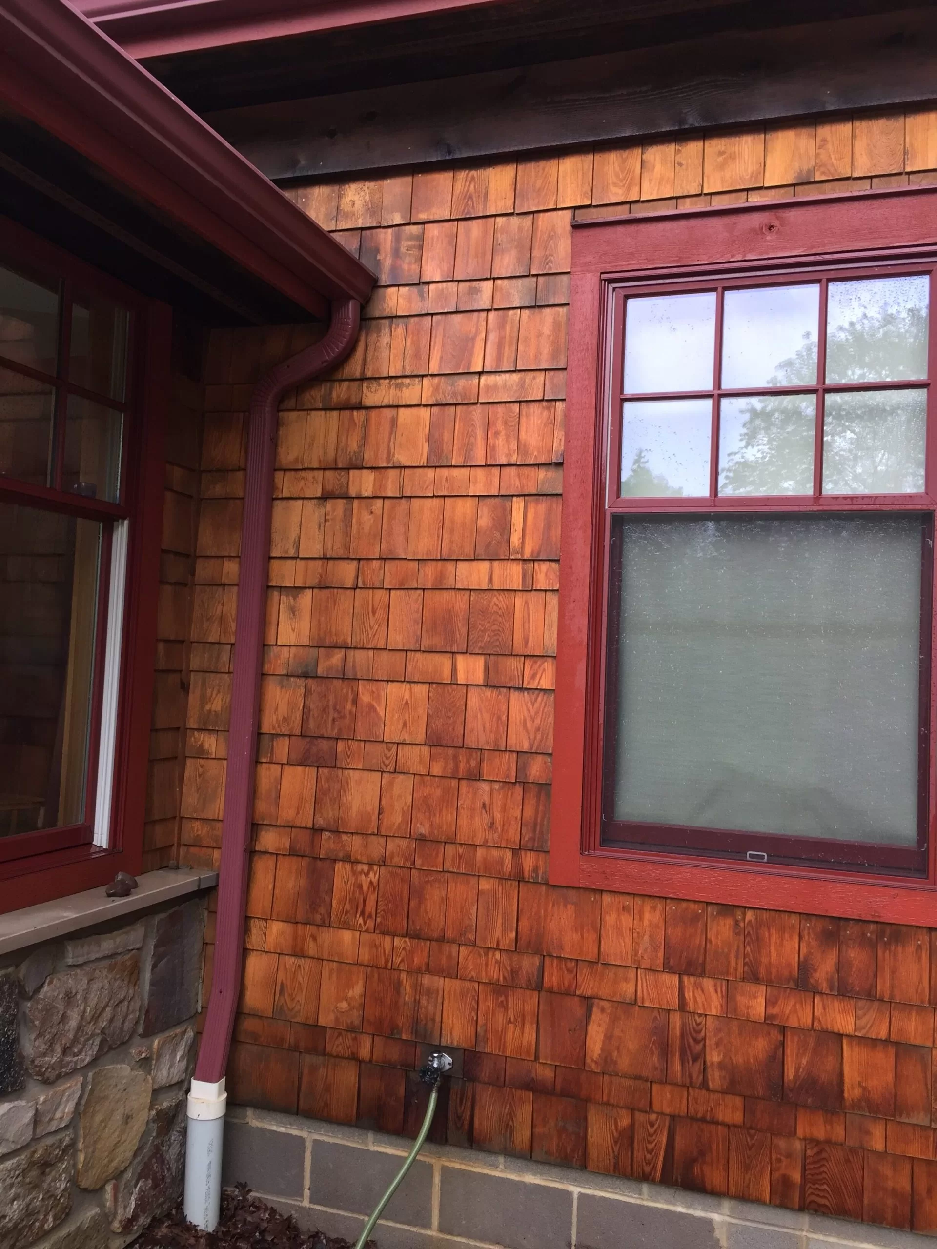 Collaborative Exterior Staining in Hudson